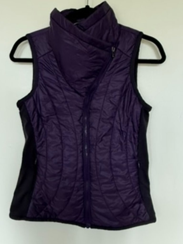 Athleta Whisper Featherless Quilted Vest | Purple | Xs